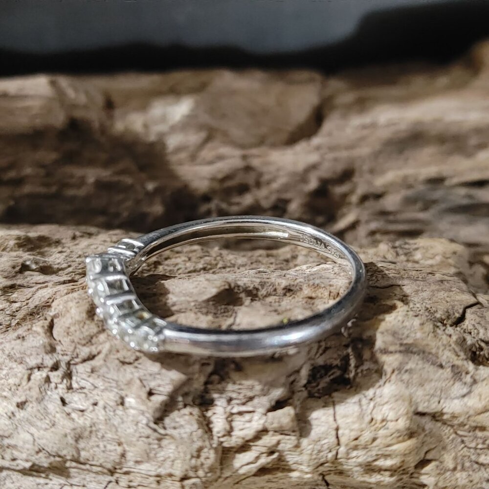Jeulia Ring Size 9 Vintage Sterling Silver Stackable Wrap Moissanite Accents - Picture 9 of 15